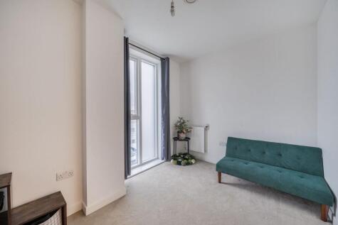 Hampden Road, Kingston, Kingston Upon Thames, KT1