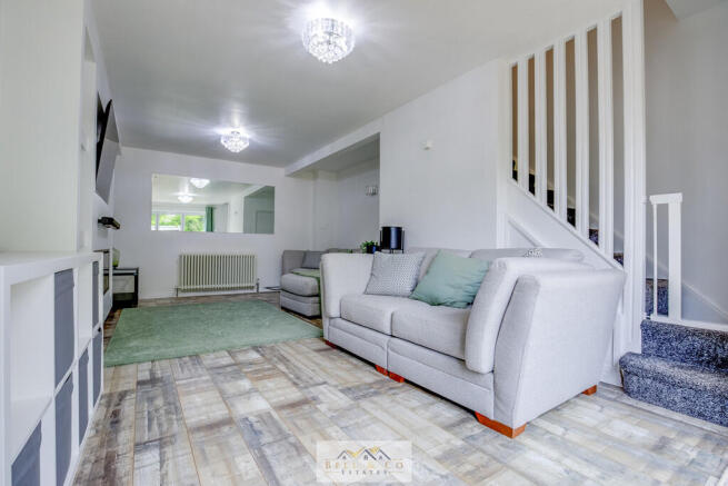 2 bed Town House for sale Image 6
