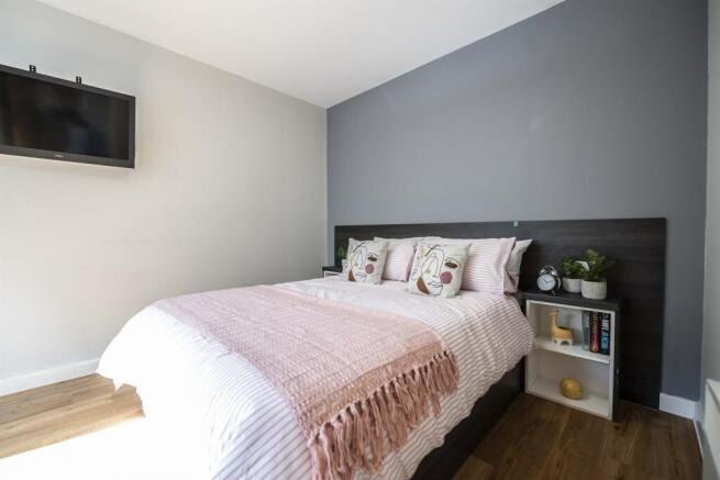 1 bed Apartment to rent Image 8