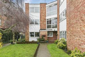 26, Gwynns Walk, Hertford SG13 8AD