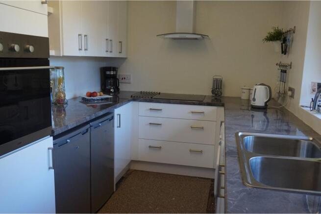 Kitchen / Breakfast