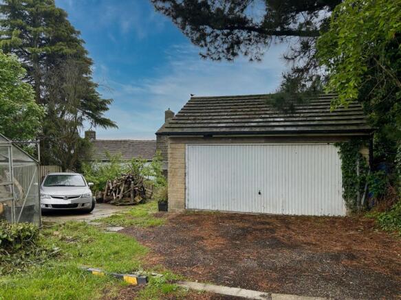 Aire View, Riddlesden, Keighley, BD20 photo 2
