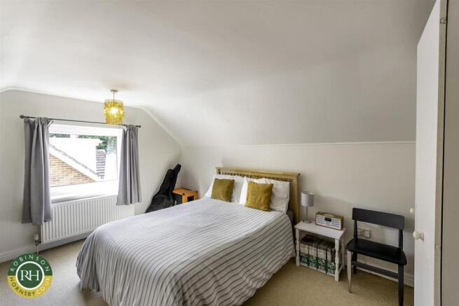 3 bed Detached for sale Image 12
