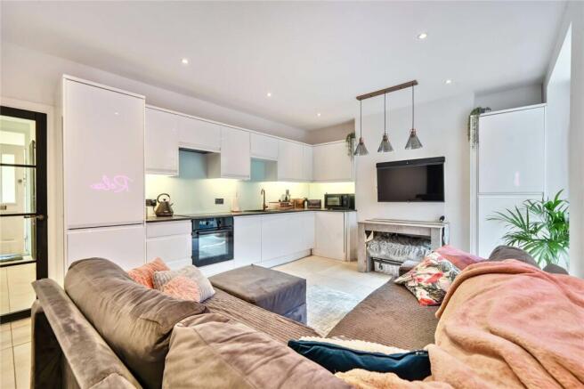 Gladstone Place, Brighton, East Sussex, BN2 photo 4