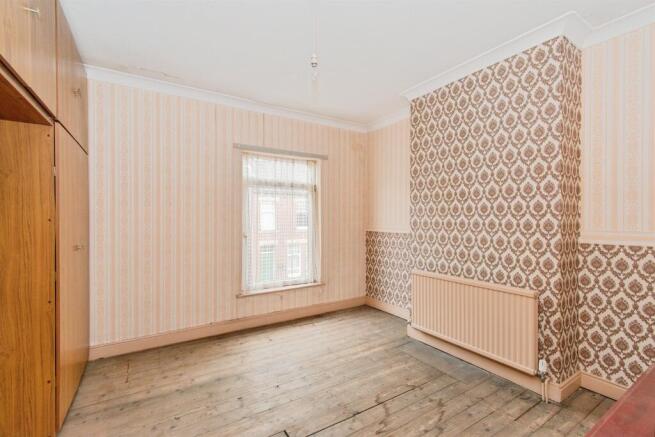 2 bed Terraced for sale Image 4