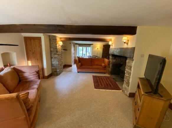 Lounge 1
