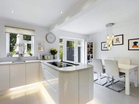 Kitchen/Dining Room