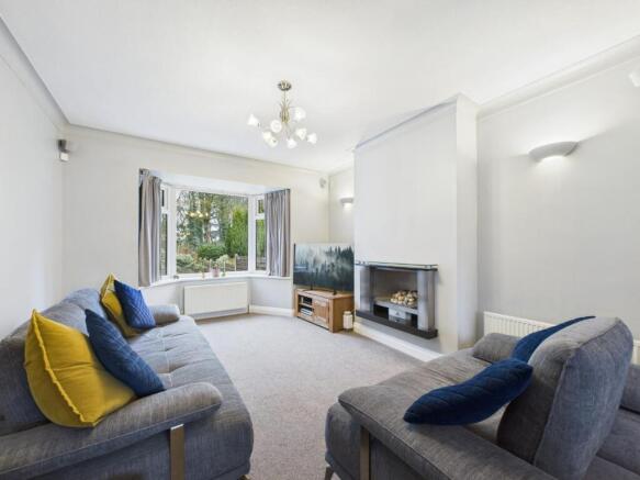 3 bed Semi-Detached for sale Image 6