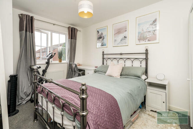 3 bed Semi-Detached for sale Image 9