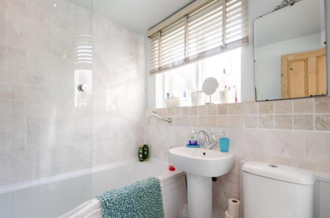 2 bed Terraced for sale Image 9