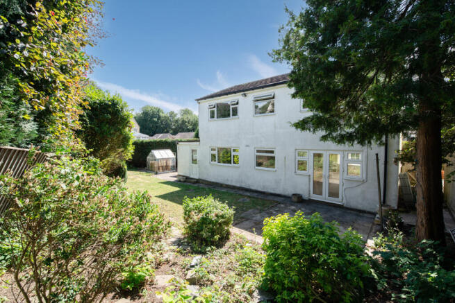 4 bed Detached for sale Image 6