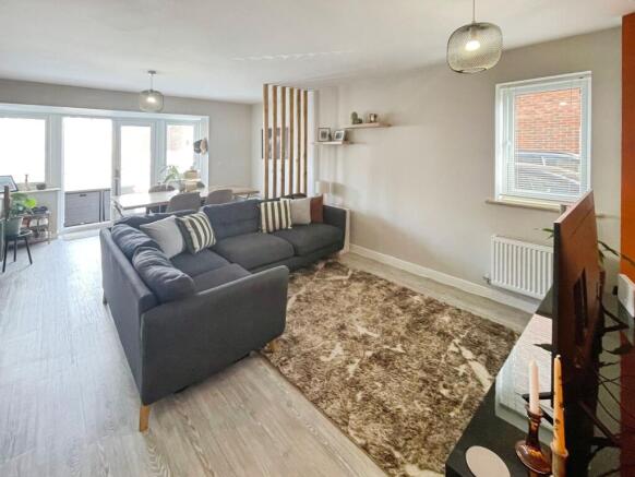 Deanlands Farm Way, Sherfield-On-Loddon, RG27 photo 4