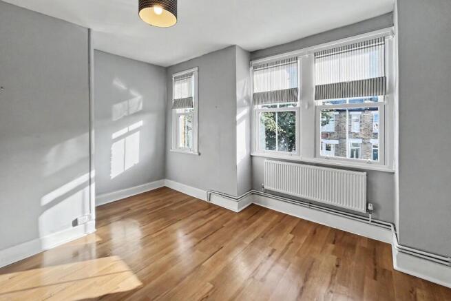 74 Dupont Road, Raynes Park, SW20 8EQ