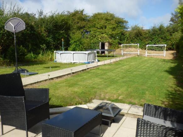 Large Rear Garden