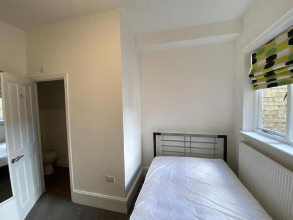 ROom 2 C.jpeg