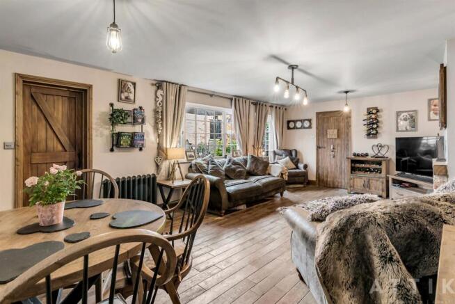 The White House The Street Westleton IP17 3AD (21)