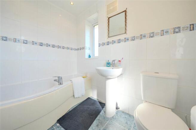 3 bed Semi-Detached for sale Image 9