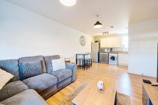 25 Alchester Court, Towcester