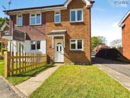 84, Brookside Way, Southampton SO30 3GZ