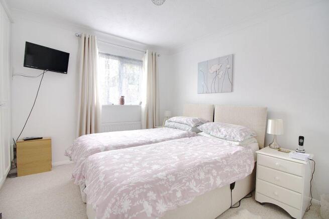 Bedroom 1 (Double)