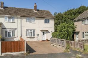 27, Beeton Close, Royston SG8 6HN