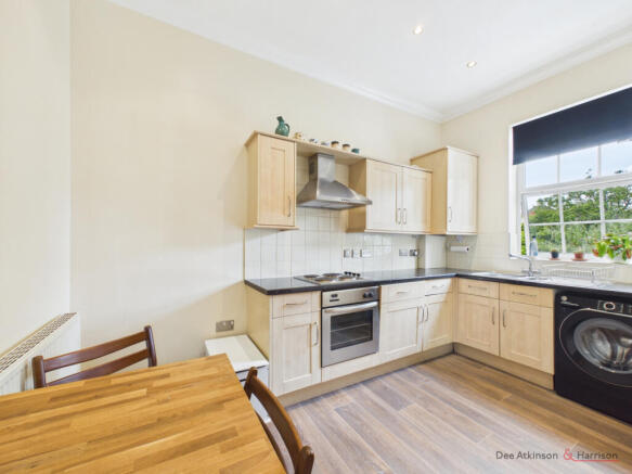 1 bed Flat for sale Image 5