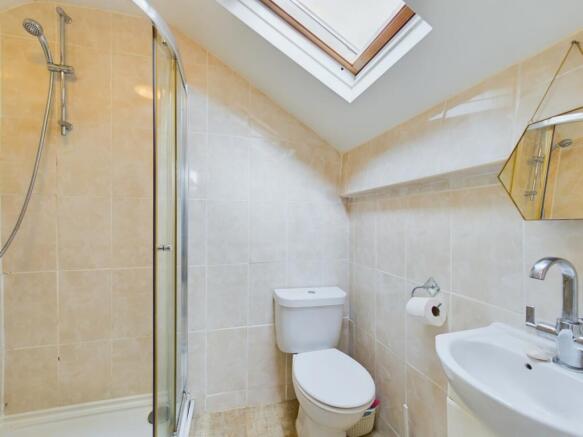 2 bed Flat to rent Image 9