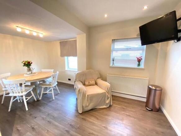 Open Plan Kitchen/ Dining/ Living