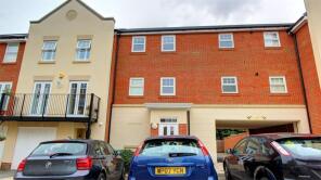 Flat 1, 5 City House, Lescot Place, Bromley BR2 9TW