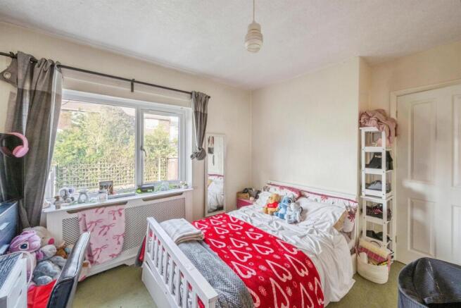 3 bed Semi-Detached for sale Image 11