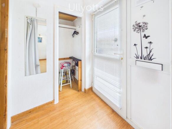2 bed Semi-Detached Bungalow for sale Image 7