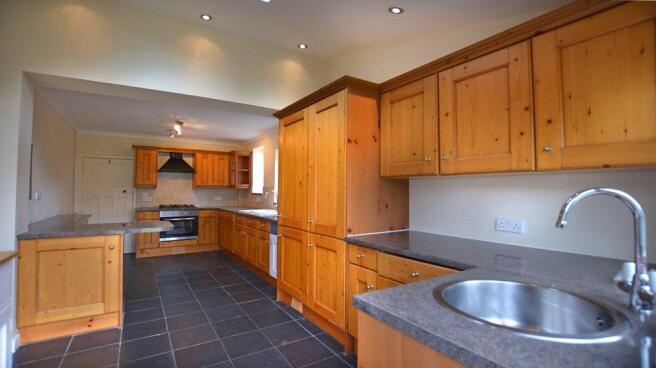 Kitchen 1