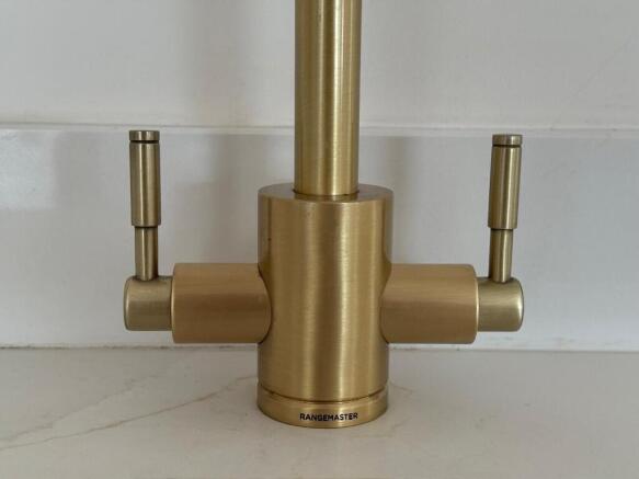Kitchen tap
