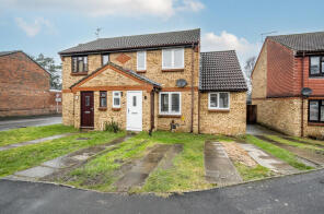 2, Cabin Moss, Bracknell RG12 0WB