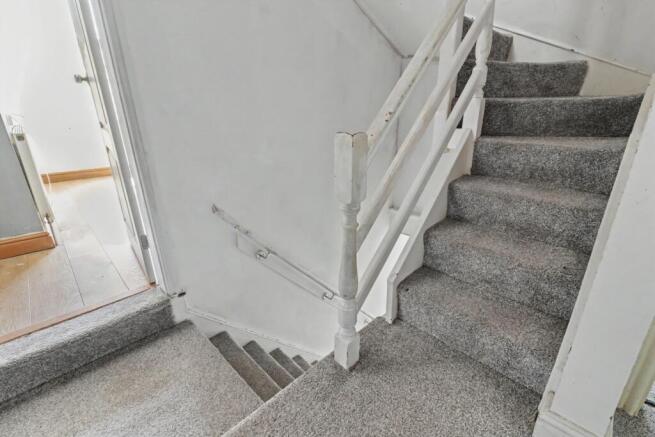 4 bed Terraced for sale Image 11