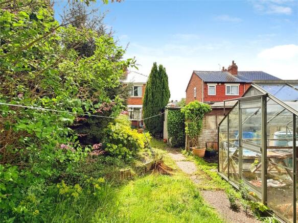 3 bed Semi-Detached for sale Image 7