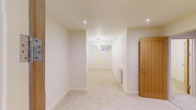 3 bed Mews to rent Image 12