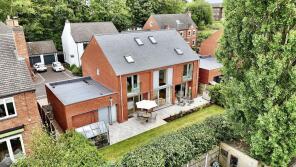 4, Farm View, Stoke-on-trent ST4 5EU