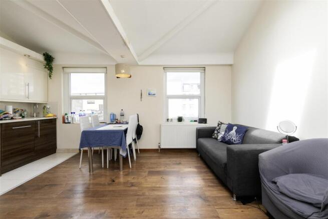 38C Camden High Street -3.jpg