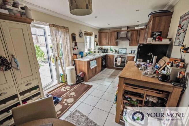 Fitted Dining Kitchen