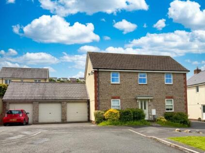 Long Barton Avenue, Okehampton, Devon