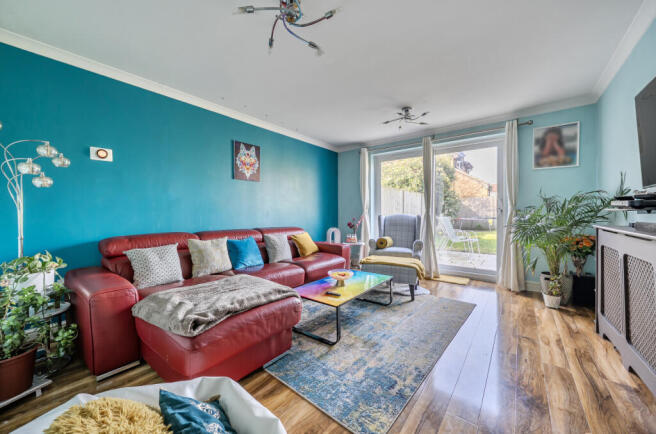 1417158-12-699f03...