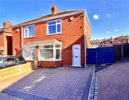 7, Queens Gardens, Wombwell, Barnsley S73 0EE