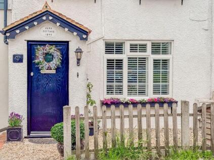 Parkhurst Drive, Rayleigh, SS6
