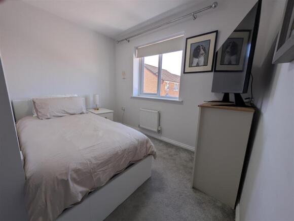 4 bed Detached for sale Image 12