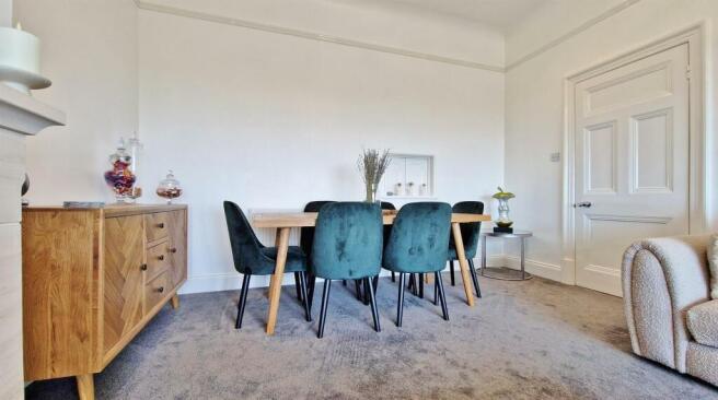 Lounge/Diner
