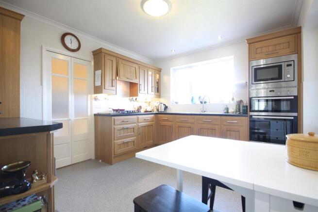 Kitchen Breakfast Room