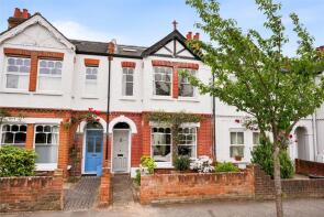 1, Blackmores Grove, Teddington TW11 9AE
