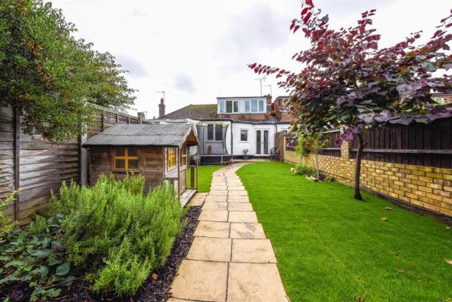 garden for bungalow.jpg