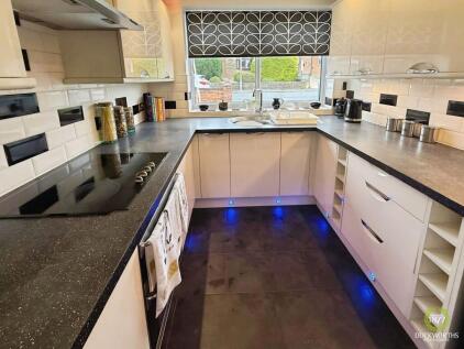 Minster Crescent, Darwen, BB3